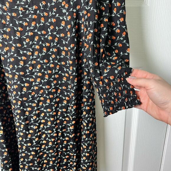 Reformation Black Floral Long Sleeve Sweetheart Neck Slit Hunt Midi Dress 0 - Picture 5 of 10